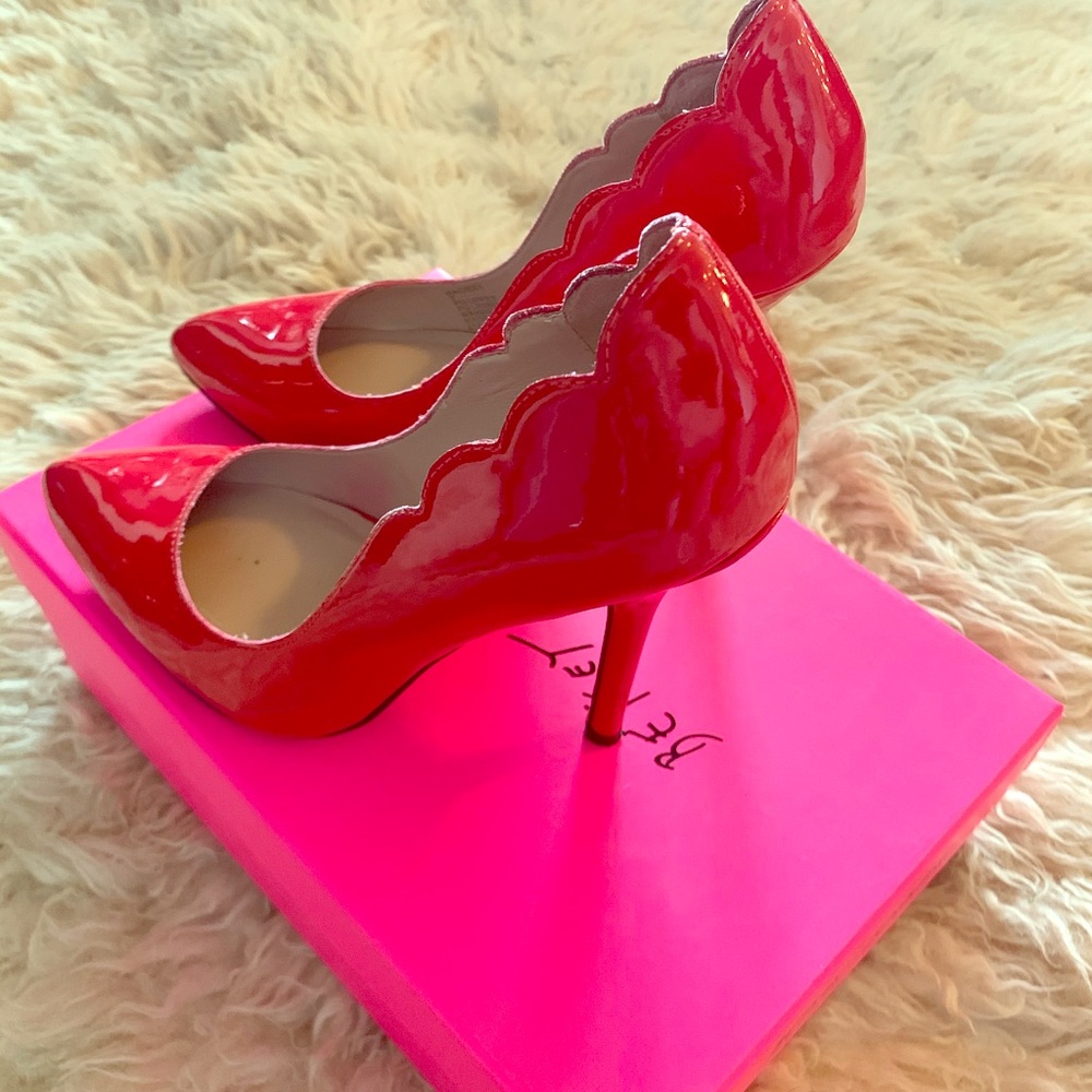 Betsey Johnson Pumps
